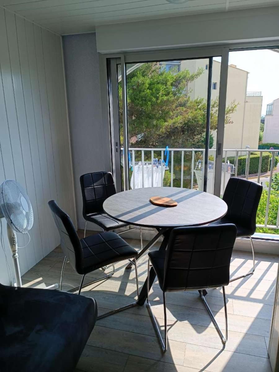 Location Studio Cap D'Агд Екстер'єр фото