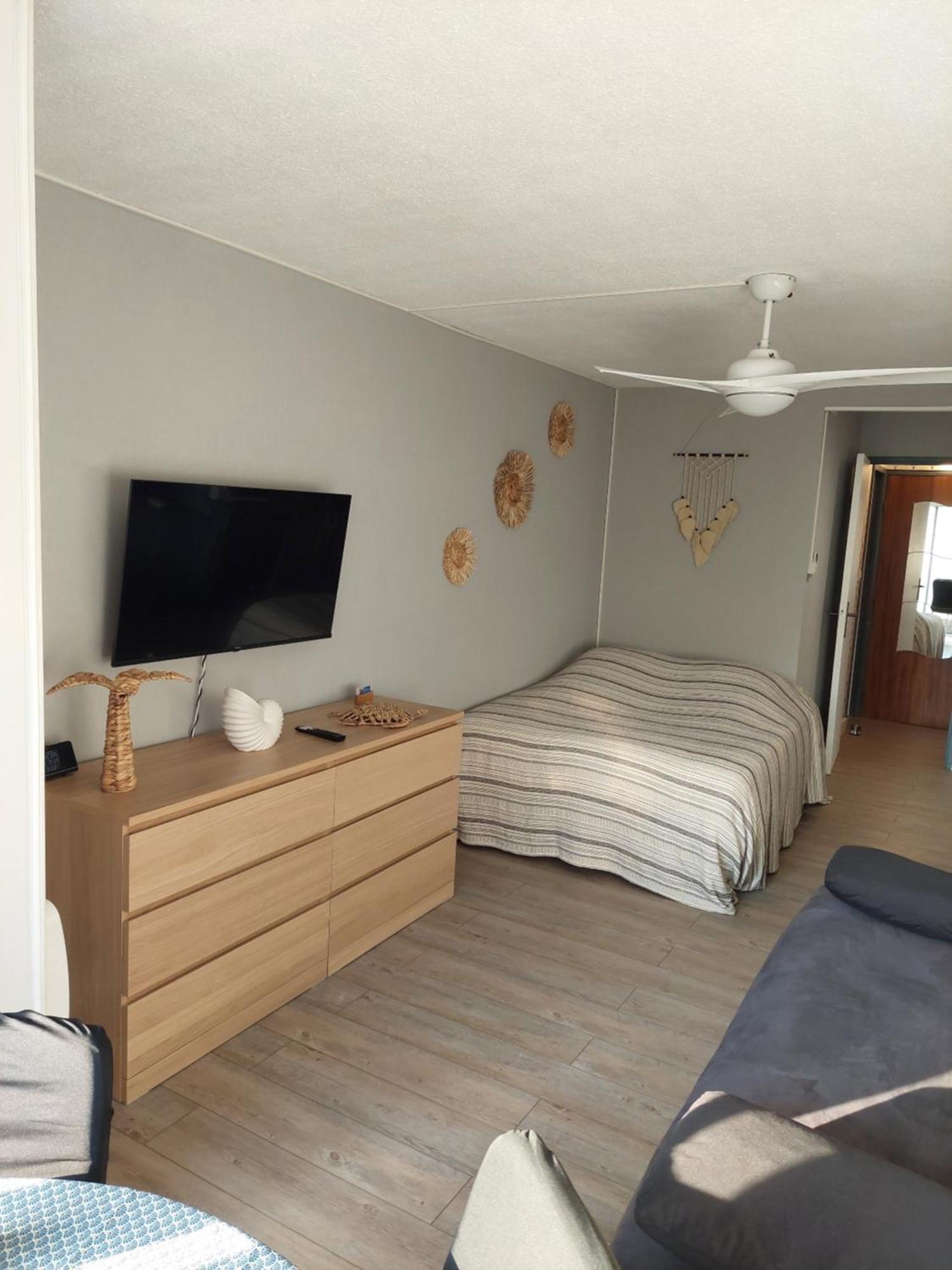Location Studio Cap D'Агд Екстер'єр фото