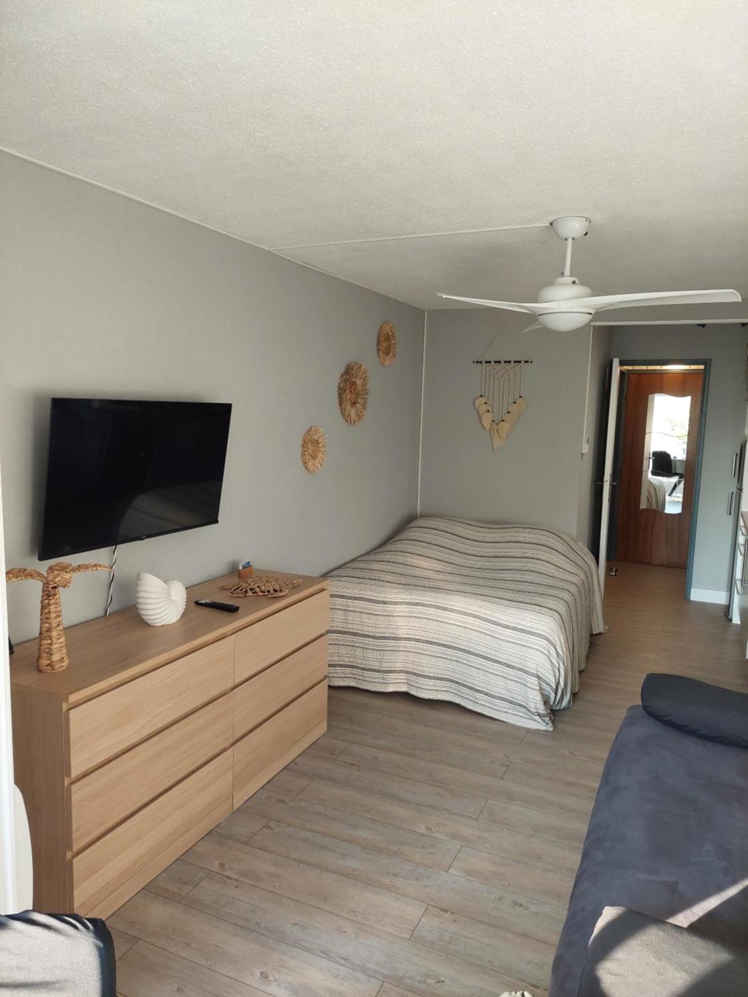 Location Studio Cap D'Агд Екстер'єр фото